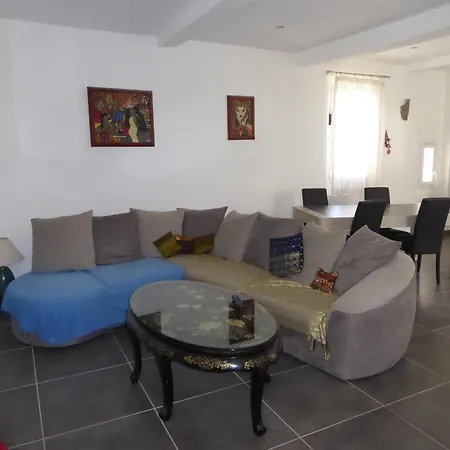 Maison De Village בית נופש